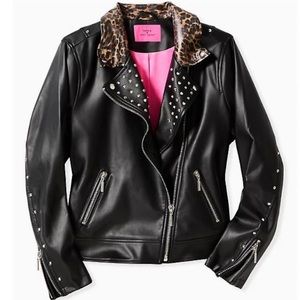 Sz 3. NWOT Torrid x Betsey Johnson moto jacket